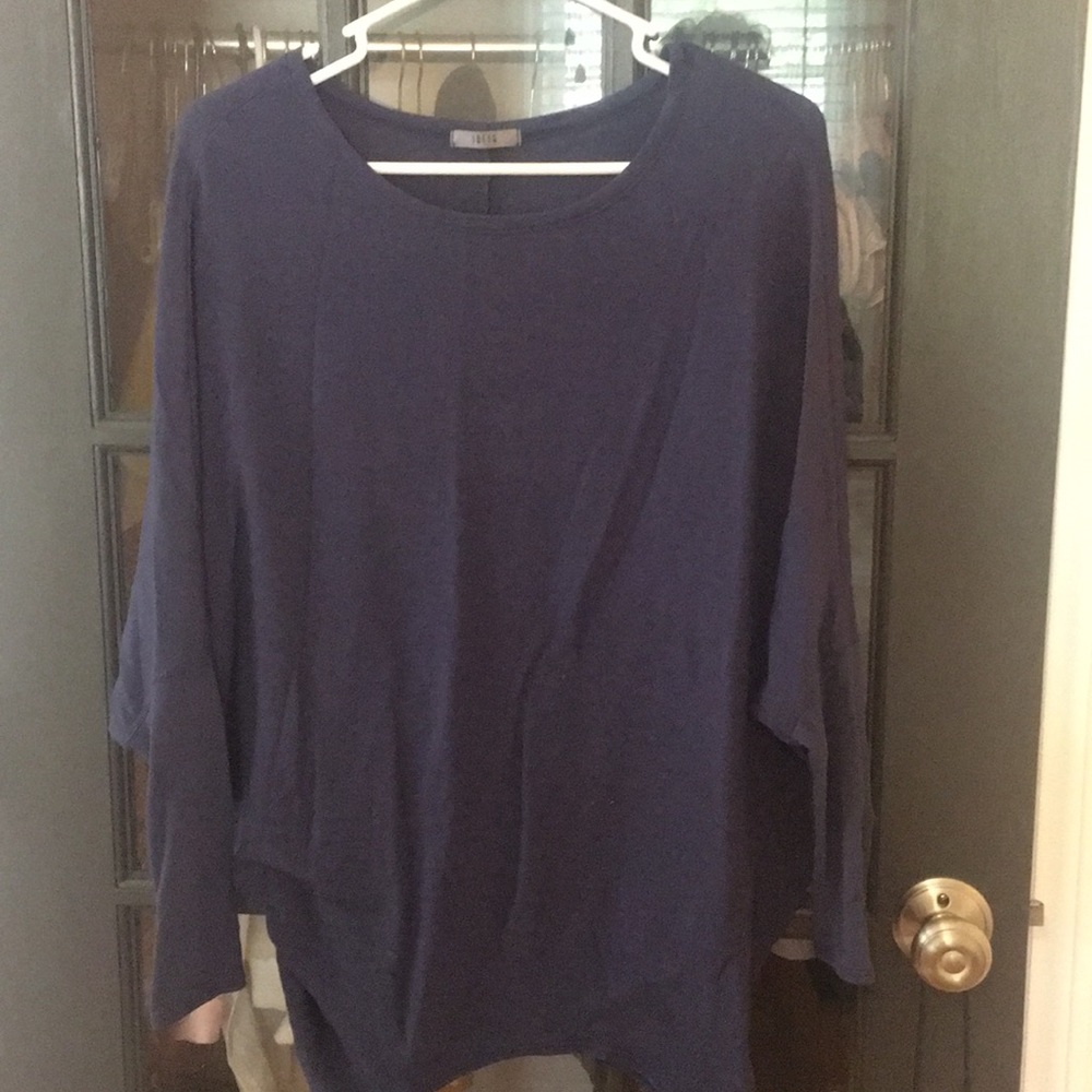 lightweight top